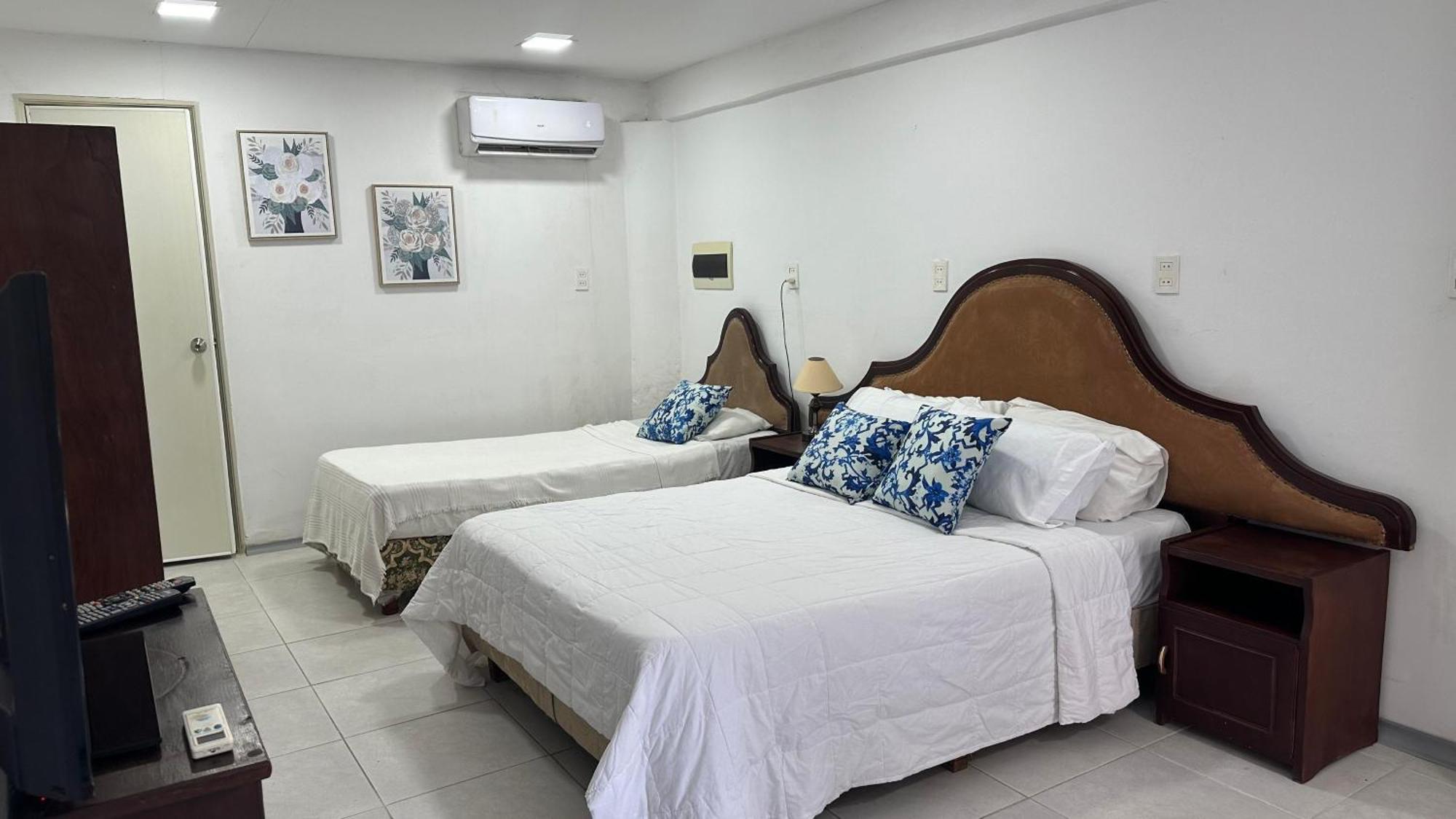 אסונסיון Hotel Hassler מראה חיצוני תמונה