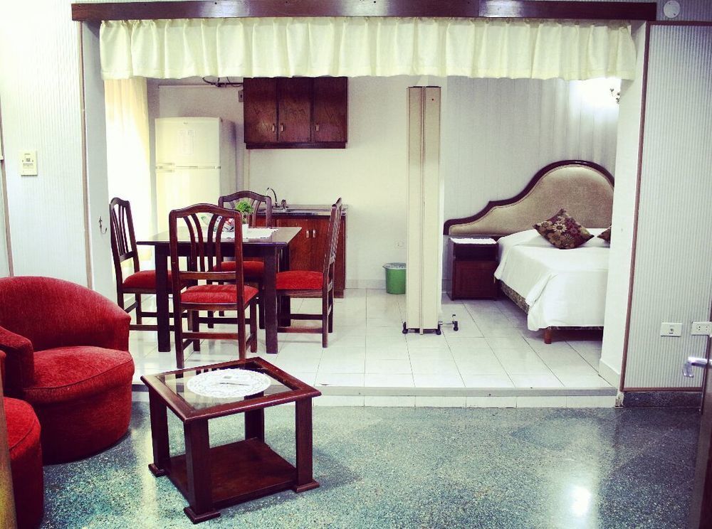 אסונסיון Hotel Hassler מראה חיצוני תמונה